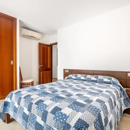 Apartment Vaixell *